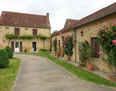 Traditional House of the Perigord Noir, Dordogne Valley, Large Park